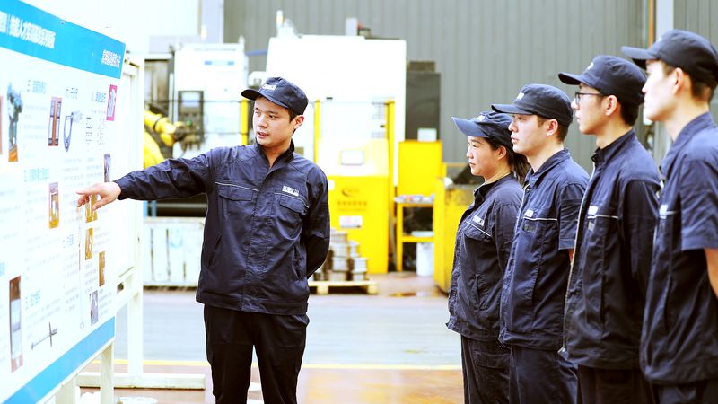 工匠楷模|河南ag九游会j9集团机加工车间任峰