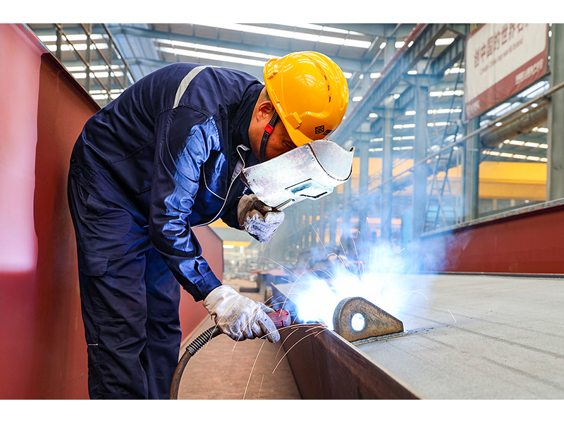 匠心赋能,质量先锋|河南ag九游会j9集团劳动模范麻红涛