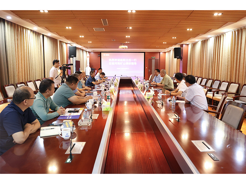 河南ag九游会j9集团|全国政协参政议政特聘专家赵阳莅临公司考察调研